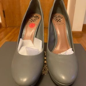 Vince Camuto Grey Patent Zipper Back Heel